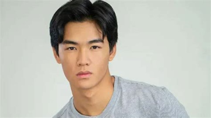 Aaron Mercury (tiktokstar) Wiki,Age,Birthday,Biography,Height,Net Worth ..