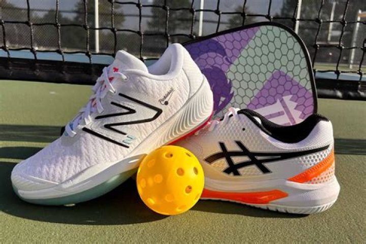 Best Pickleball Shoes 2024: The Ultimate Guide for Players