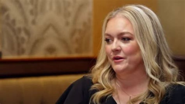 Colleen Hoover Net Worth 2024