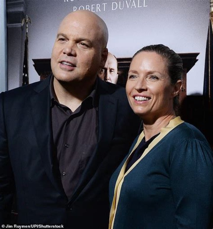 Discover The Truth Behind "How Old Is Carin Leon's Wife"