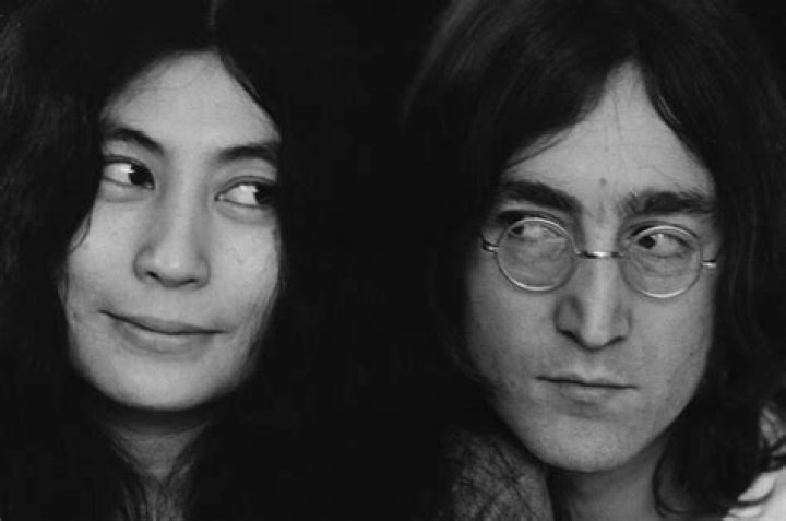 Exploring the Captivating Images of Yoko Ono