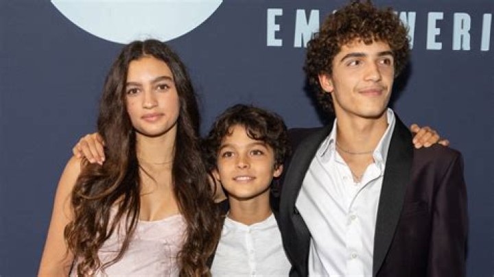 Exploring the Lavish Life of Rihanna and Hassan Jameel by the Pool