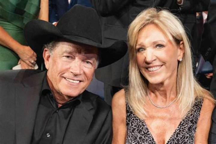 George Strait Age, Wife, Daughter, Family, Biography, Net worth, Height