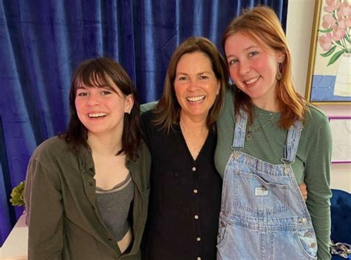 Ila Kreischer Bio, Wiki, Age, Height, Family, Georgia Kreischer, Boyfriend, TV Shows and Net Worth |