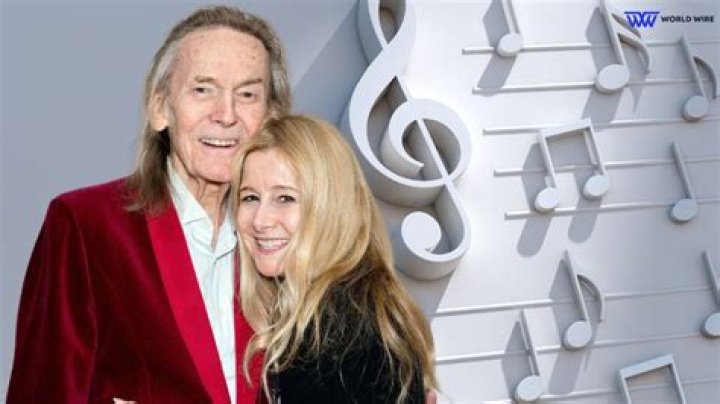 Joe Pags Wiki, Bio, Age, Height, Education, Wife, Children, Family, Radio and Net Worth. ·