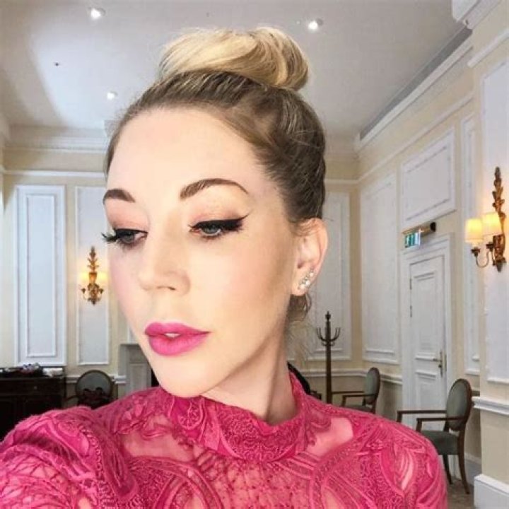 Katherine Ryan Height, Weight, Age, Boyfriend, Family, Facts, Biography ·