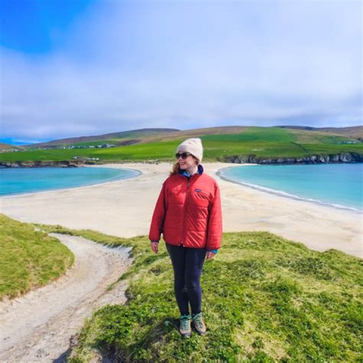 Ruth Aisling Partner Bea: A Comprehensive Insight into Their Journey