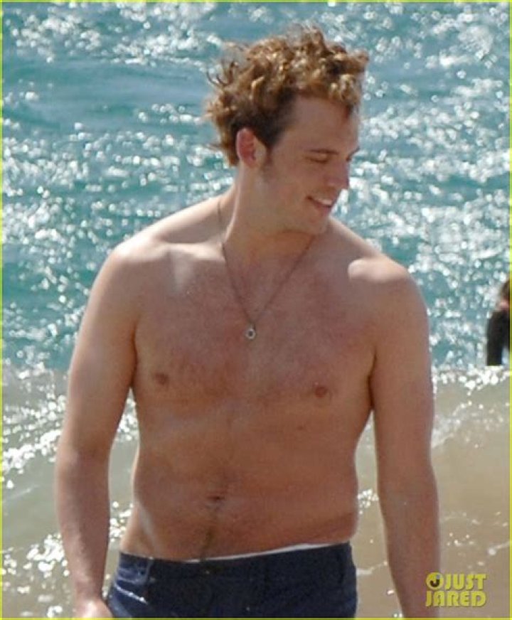Sam Claflin Body: The Transformation of a Rising Star