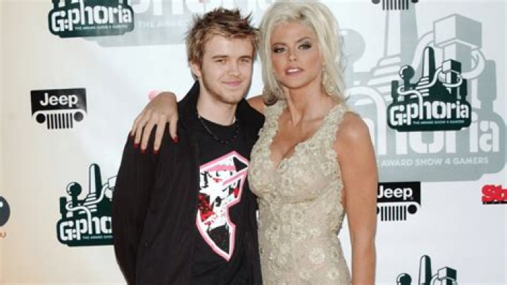 The Ups And Downs Of Billy Wayne Smith And Anna Nicole Smith: A Behind-the-Scenes Peek