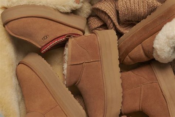 Ultimate Guide to UGGs Sale: Discover the Best Deals on Cozy Footwear