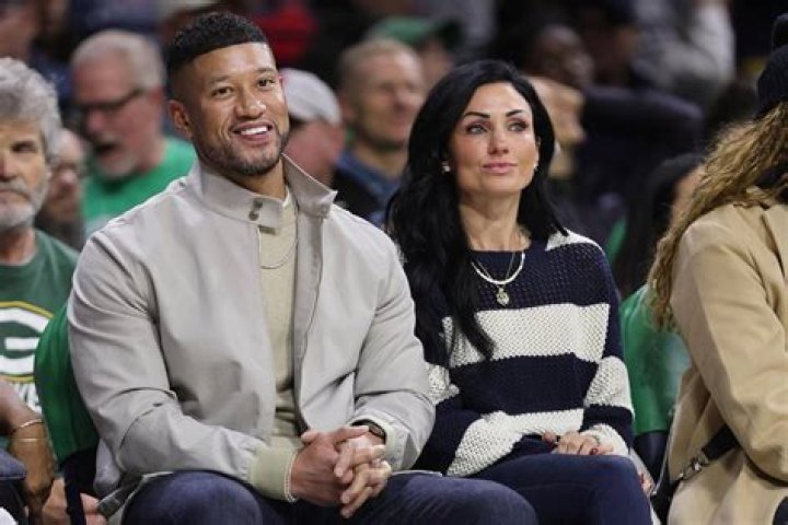 Understanding the Life of Jets Coach Wives: A Closer Look