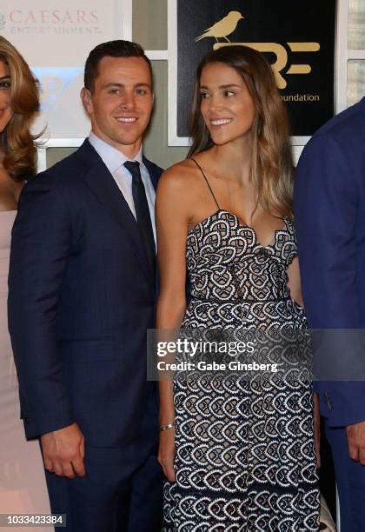 Who Is Alexandra Gravel, Jonathan Marchessault's Supportive Wife?