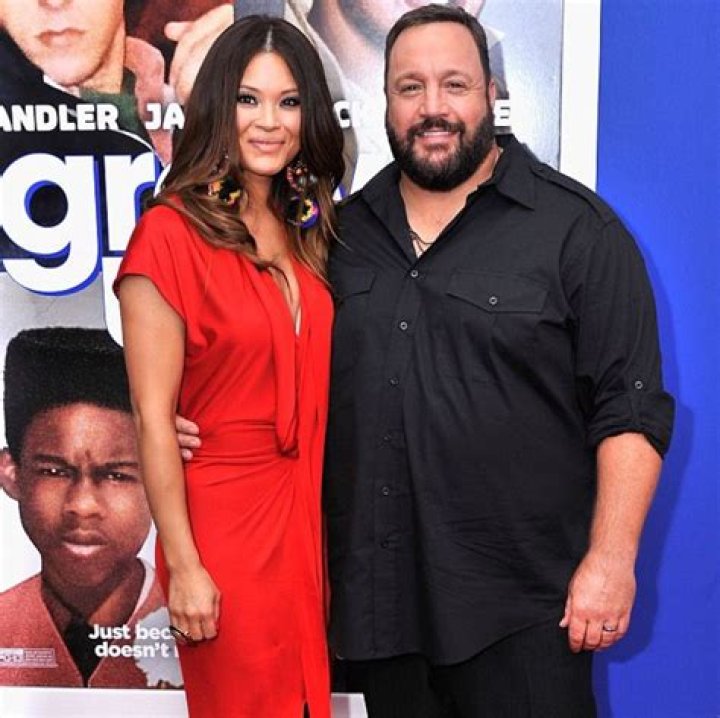 Who is Kevin James' Sister Leslie Knipfing? |